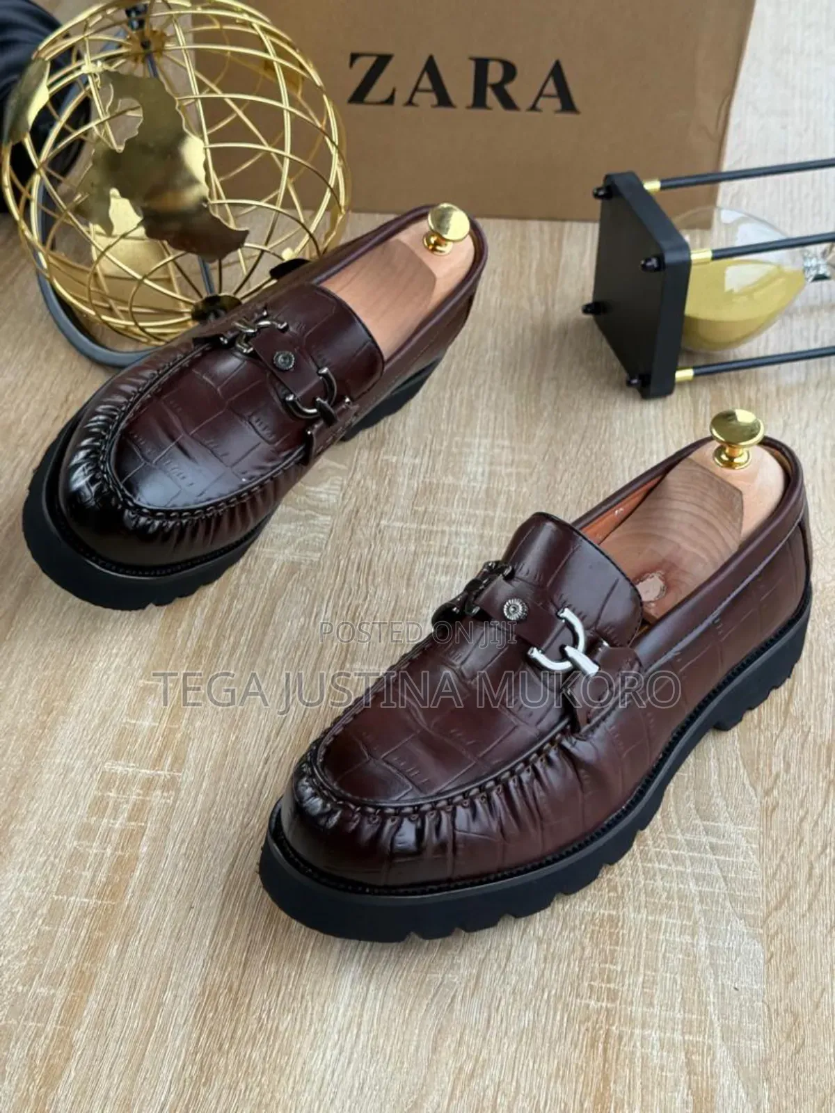 Zara Men's Chain Flat Shoes