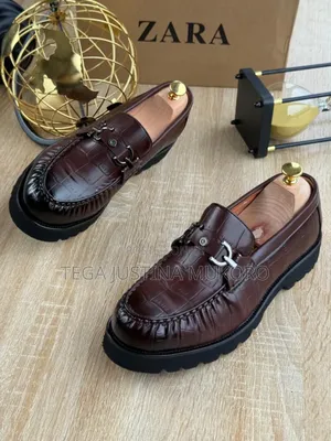 Zara Men's Chain Flat Shoes