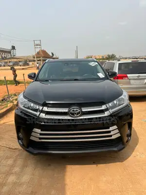 Toyota Highlander Limited 4dr SUV AWD (3.5L 6cyl 6A) 2015 Black