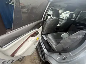 Acura MDX Advance and Entertainment Packages 4dr SUV (3.5L 6cyl 6A)