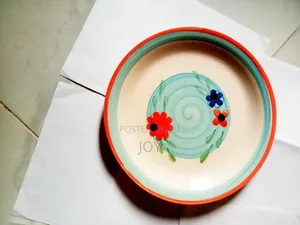 12 Pieces Flat Breakable Plates Per Dozen