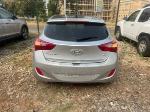 Hyundai Elantra GT 2013 Silver