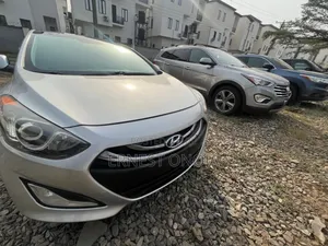 Hyundai Elantra GT 2013 Silver