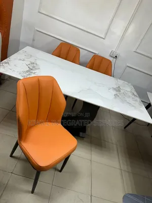 Marble Dinning Set With Four Chairs