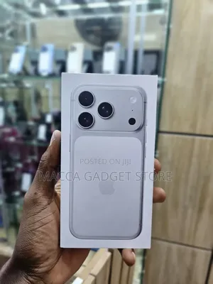 New Apple iPhone 17 Pro 256 GB White