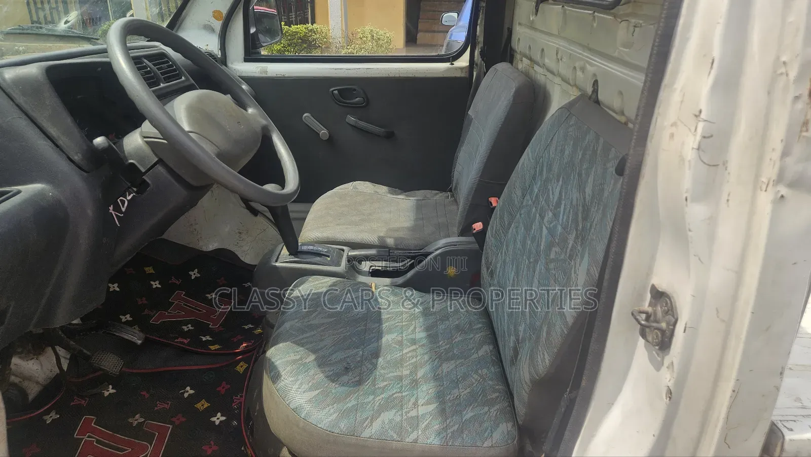 Suzuki DL 2003 White