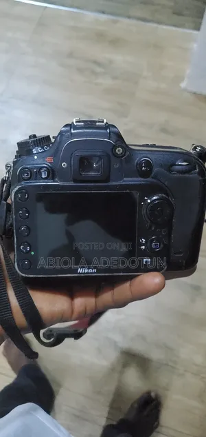 Nikon D7100 With 50mm Lens and Two Batteries