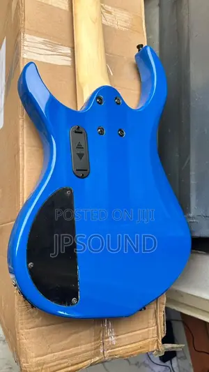Fender Active Bass Guitar