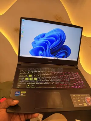 Laptop MSI Pulse GL76 16GB Intel Core I7 SSD 1T