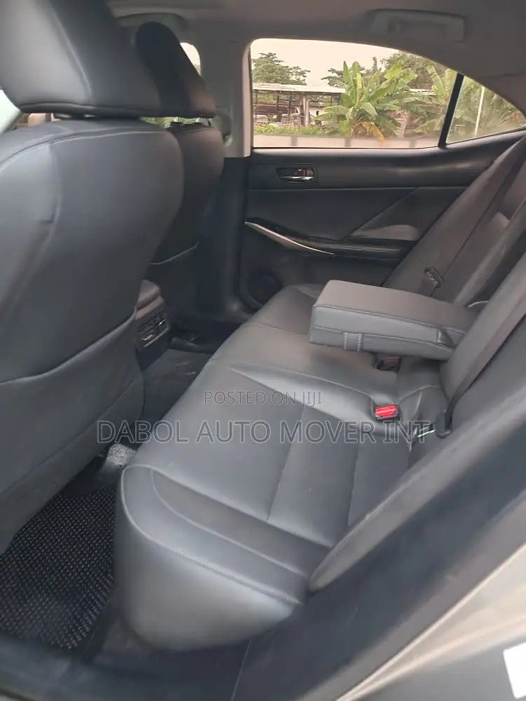 Lexus IS 250 2015 Burgundy