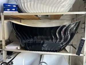 Acrylic Bathtubs With Unique Design
