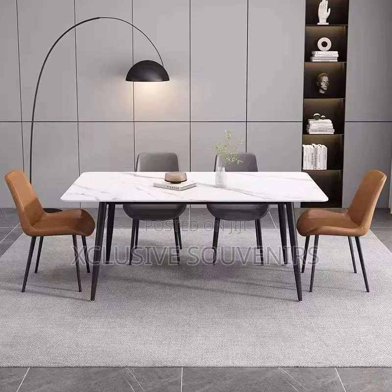 High End New Design 4 Seat Dining Table