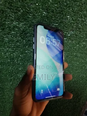 Apple iPhone 11 128 GB Black