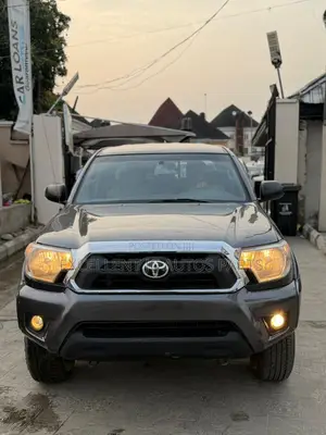 Toyota Tacoma Double Cab V6 Automatic 2012 Brown