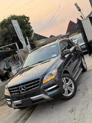 Mercedes-Benz M Class ML 350 4Matic 2012 Gray