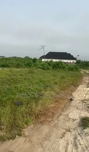 Land of 50/100 at Nigercat, Warri for Sale