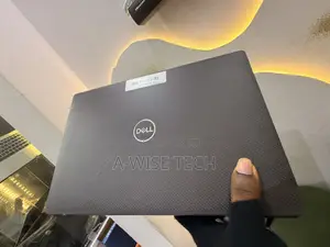 Laptop Dell Latitude 7400 8GB Intel Core I5 SSD 256GB