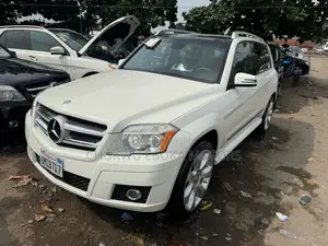 Mercedes-Benz GLK-Class 350 4MATIC 2012 White