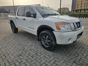 Nissan Titan 2013 White