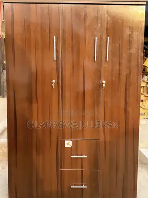 High-Quality 3 Doors Adult Wardrobe