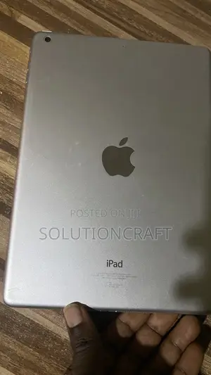 Apple iPad Air 32 GB Silver