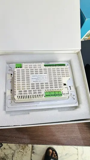 7inches Alexa And Tuya Smart Homes Automation Wall Amplifier