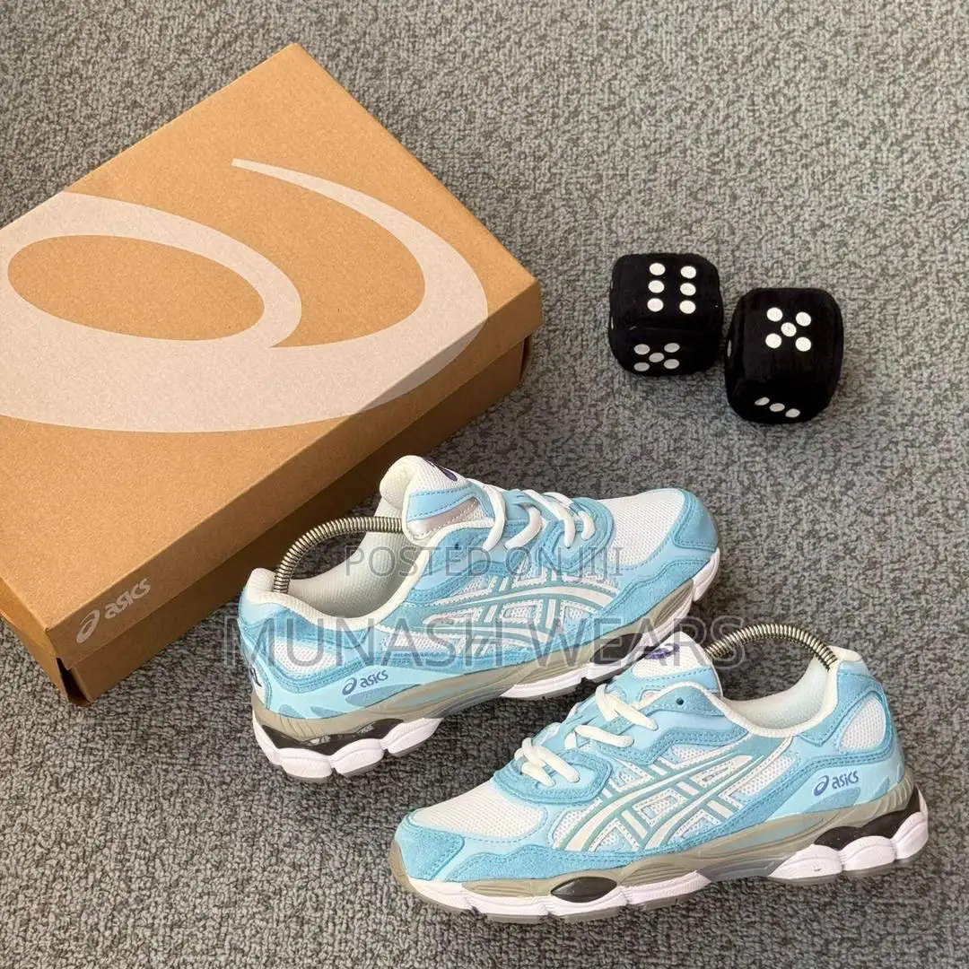 Asics Sneakers 40-46 Available