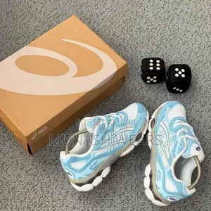 Asics Sneakers 40-46 Available
