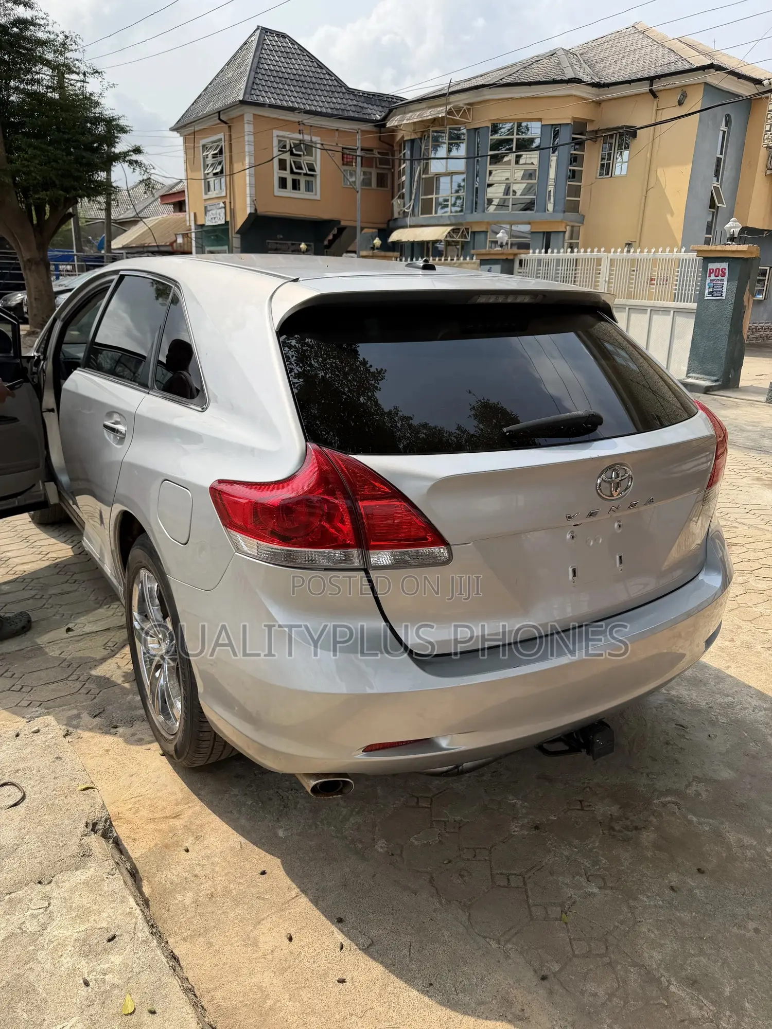 Toyota Venza V6 2010 Silver