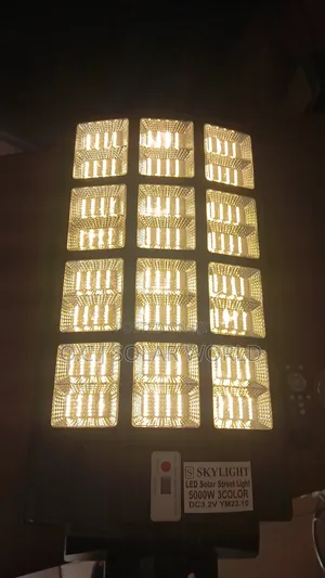 Warm White 24 Eyes 2400watts Solar Street Light