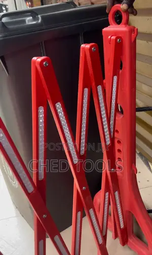 Expandable Road Barrier