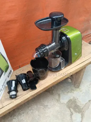 Nutzen Masticating Machine German Slow Juicer