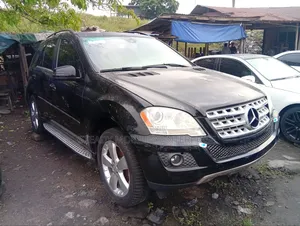 Mercedes-Benz M Class ML350 4x2 2009 Black