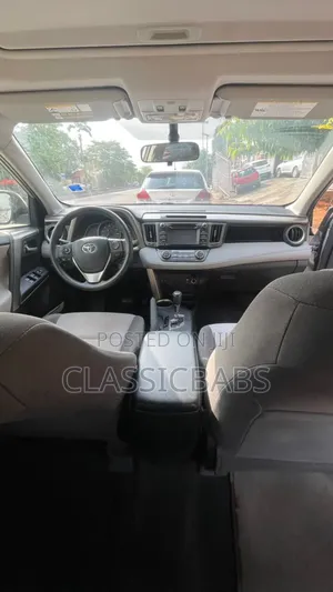 Toyota RAV4 2014 Silver