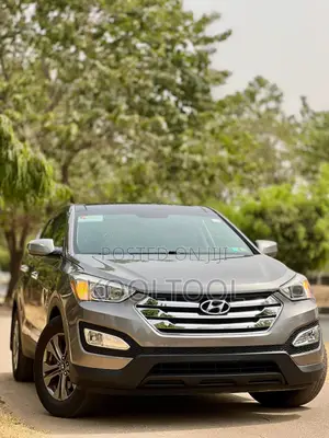 Hyundai Santa Fe Limited 4dr SUV AWD (3.3L 6cyl 6A) 2014 Gray