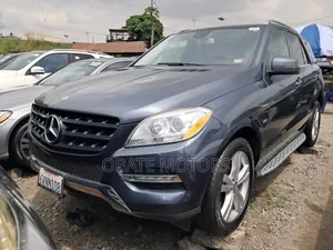 Mercedes-Benz M Class ML350 4MATIC 4dr SUV AWD (3.5L 6cyl 7A) 2014 Gray