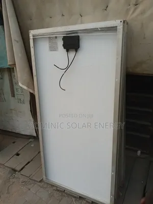 300watts - 72cells Mono Canadian Solar Panel