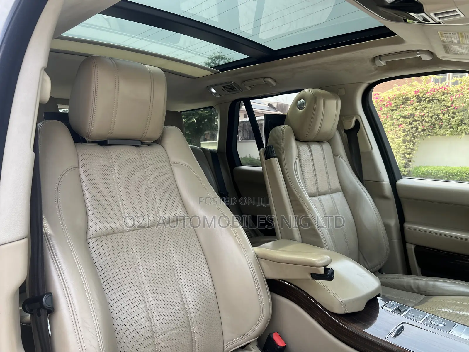 Land Rover Range Rover 2014 White
