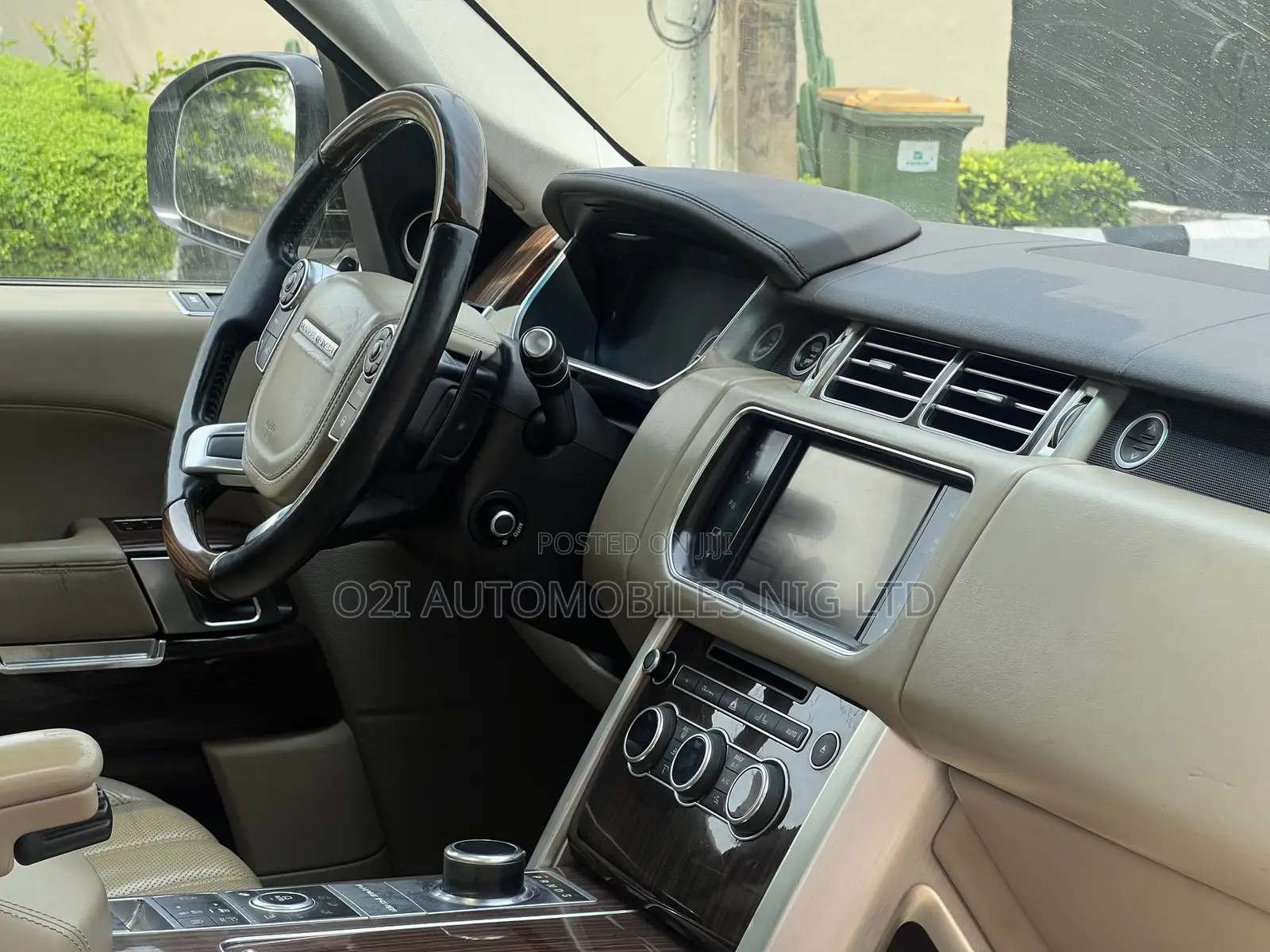 Land Rover Range Rover 2014 White