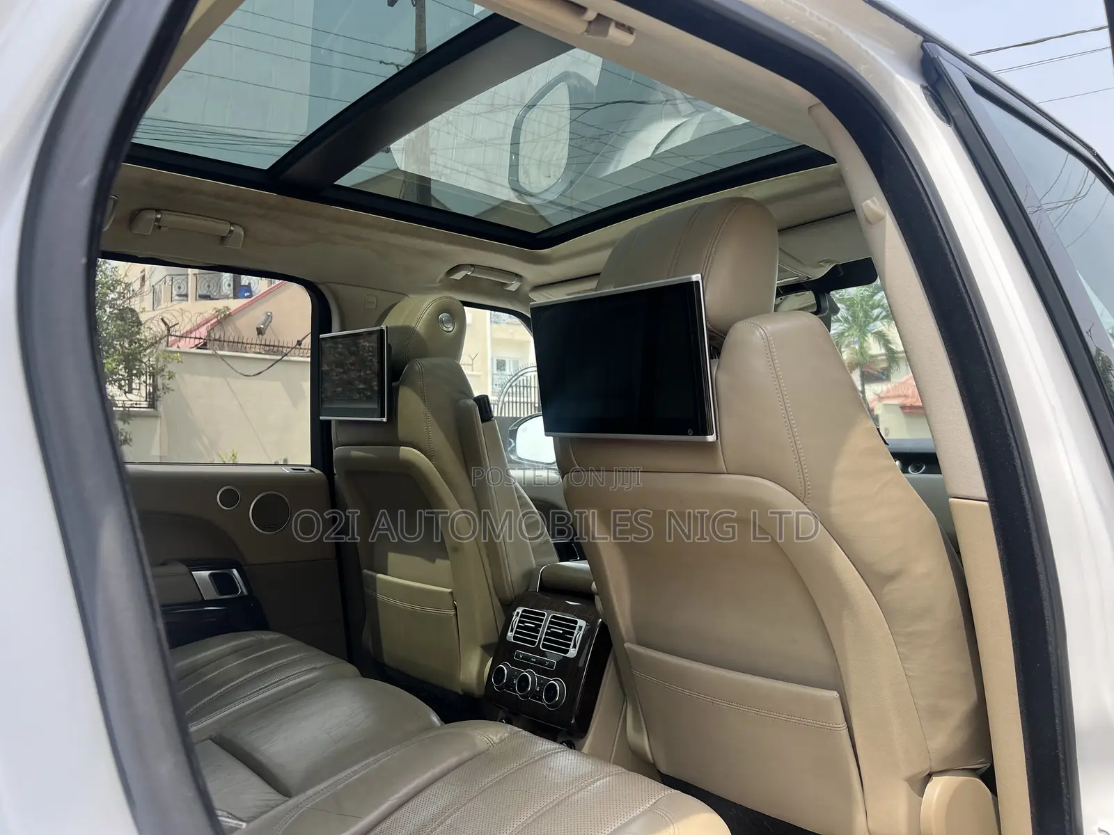 Land Rover Range Rover 2014 White