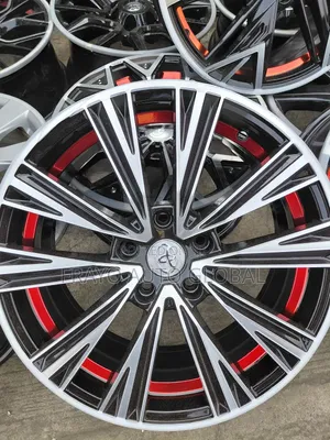 Car Alloyed Wheel and Rilm