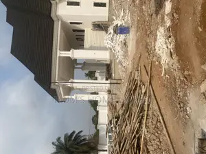 Screeding and Painting