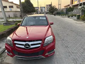 Mercedes-Benz GLK-Class 2014 Red