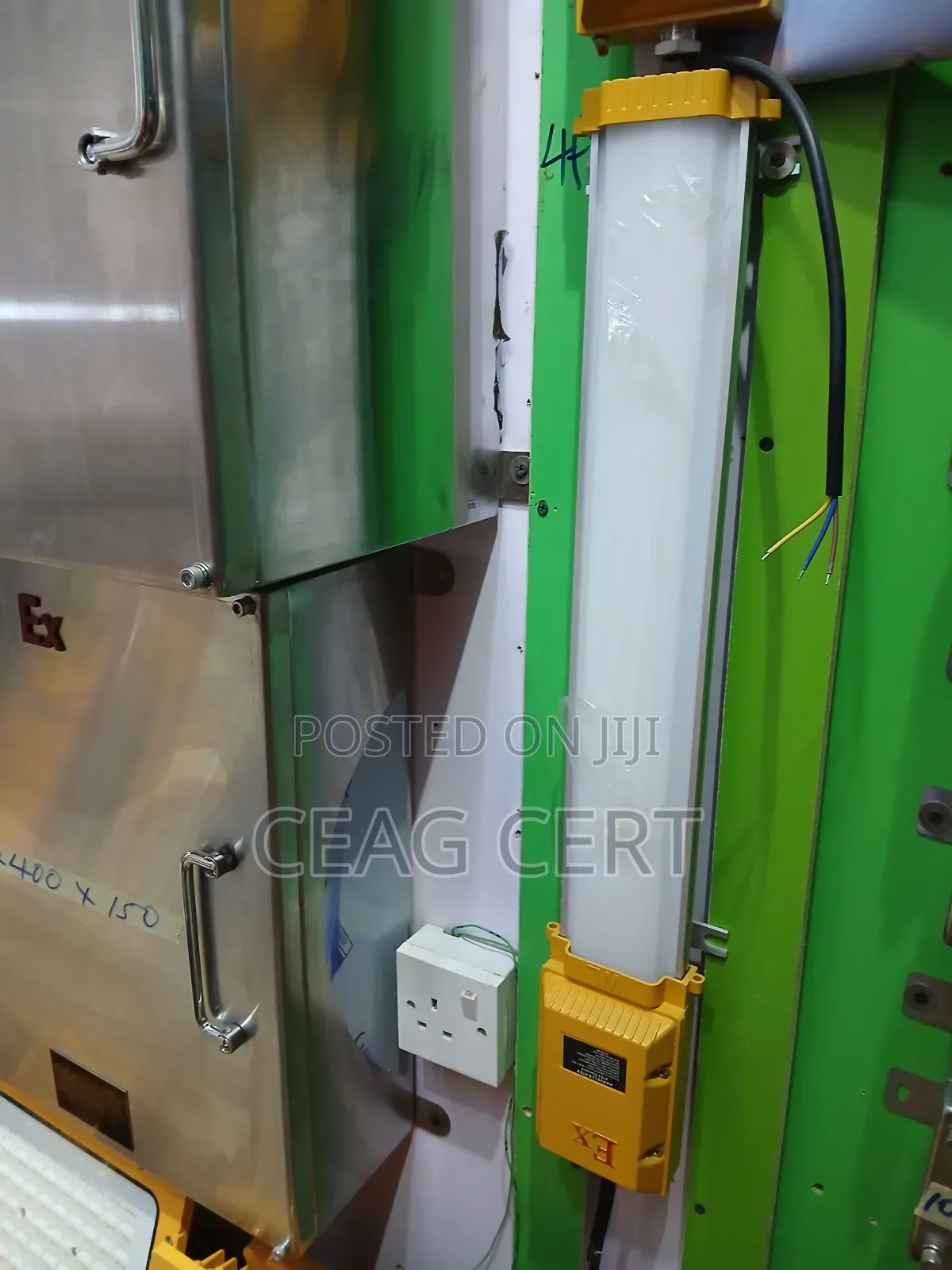 2ft Explosion Proof Light