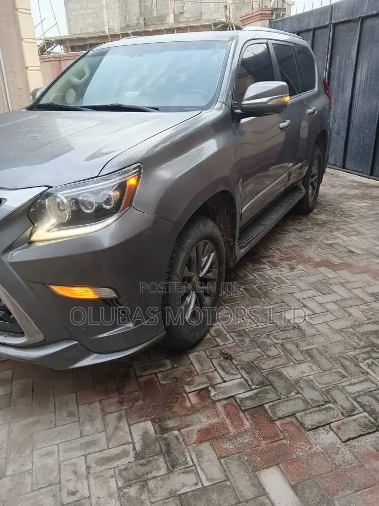 Lexus GX 460 Luxury 2015 Silver