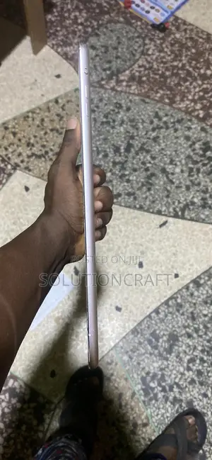 Apple iPad Air 32 GB Silver