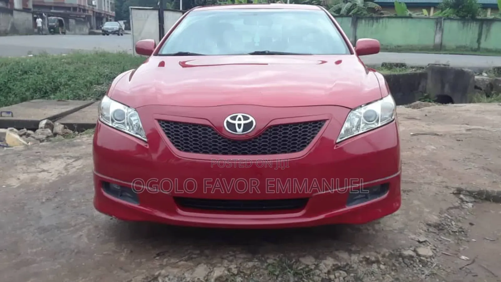 2010 Toyota Camry SE 4dr Sedan (2.5L 4cyl 6AM) - Image 1