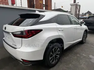 Lexus RX 2022 White