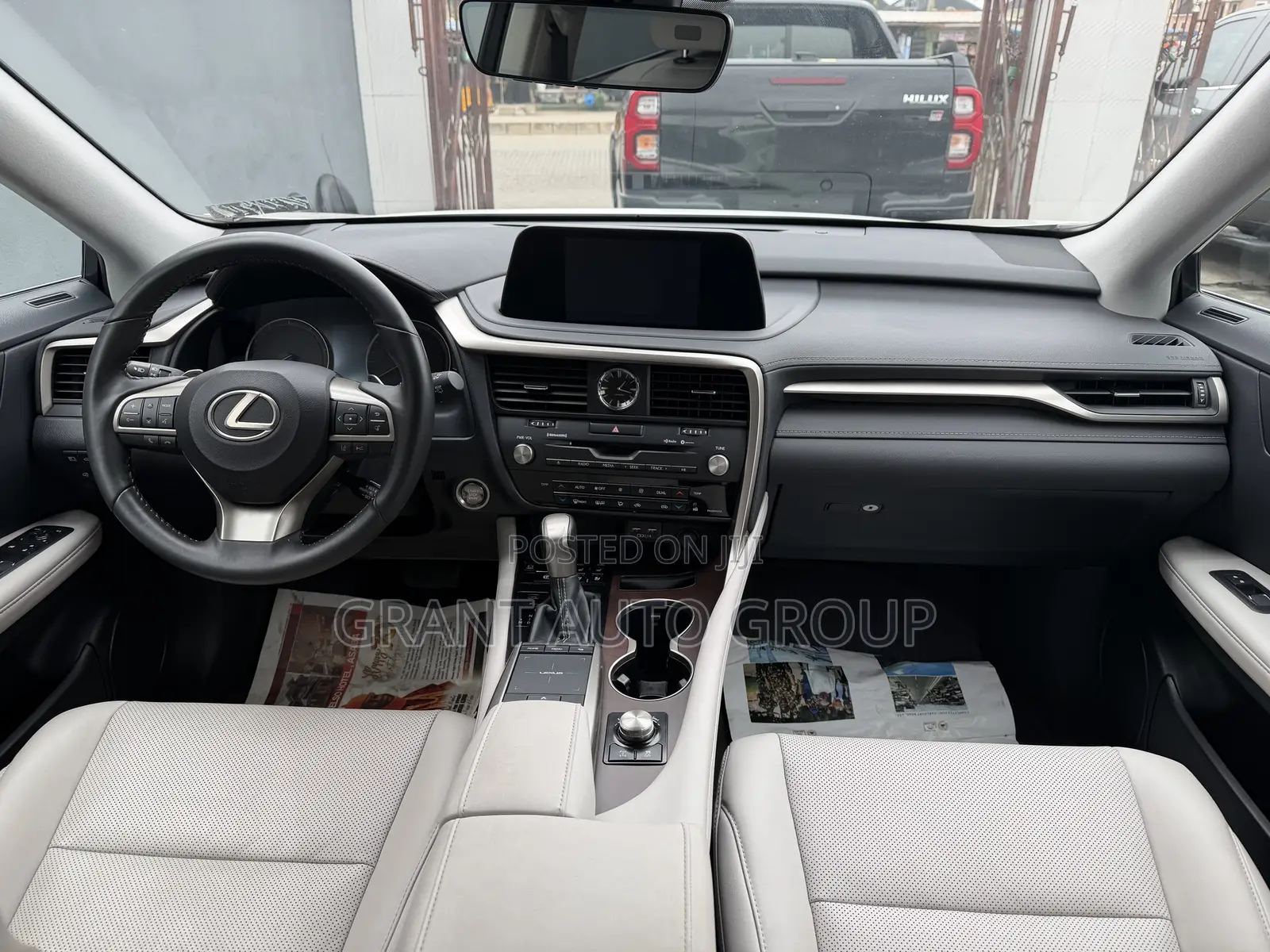 Lexus RX 2022 White
