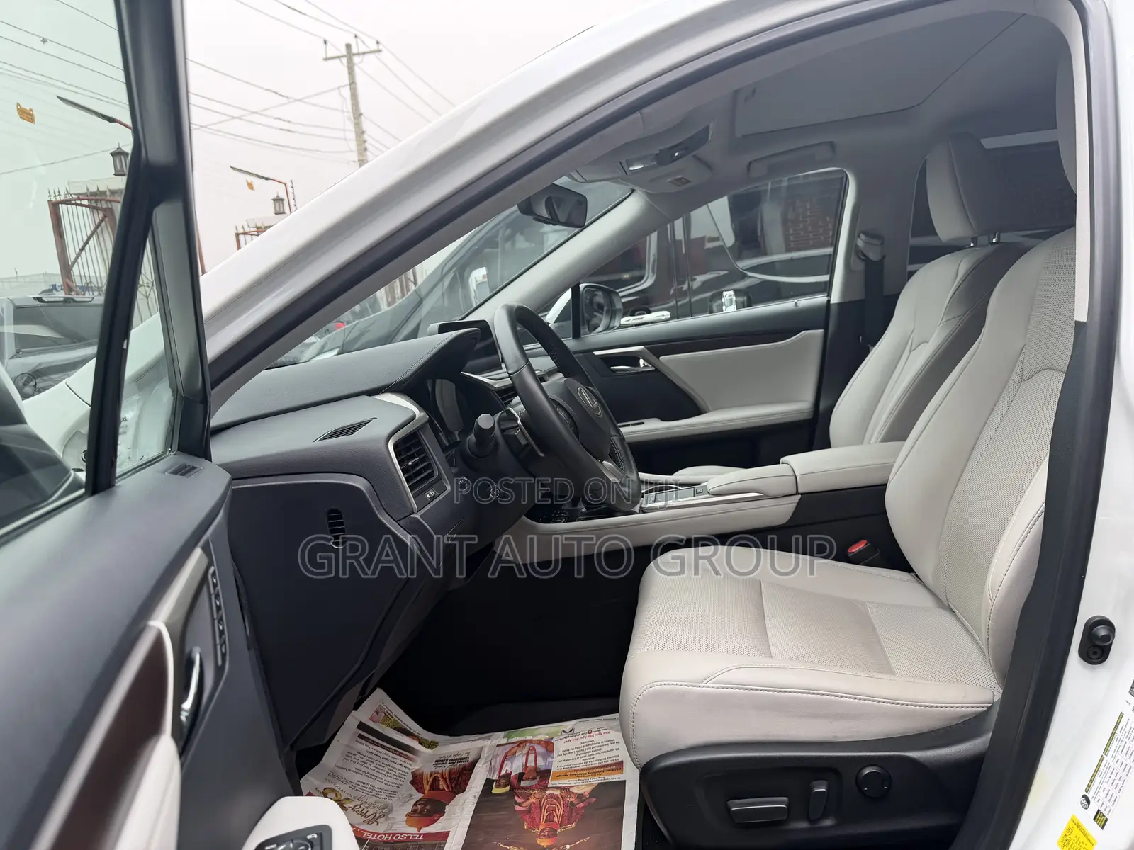 Lexus RX 2022 White